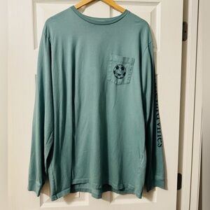 Vineyard Vines Long Sleeve Tee Size XL